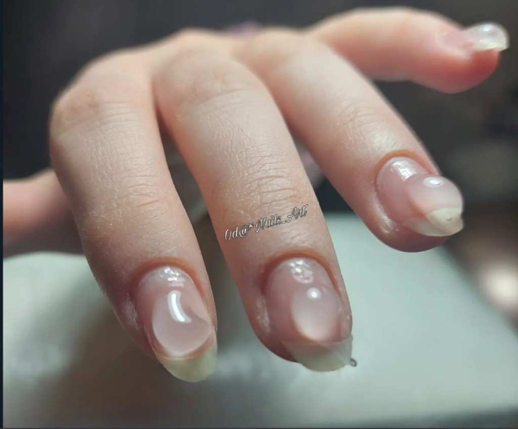 gel nail extensions services in ra'anana at oda nails art